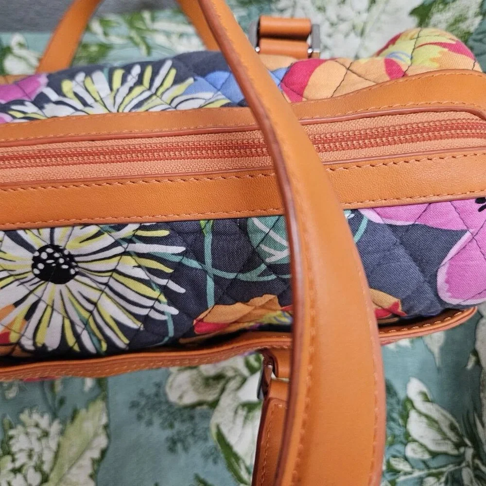 Vera Bradley satchel Caroline Jazzy‎ Blooms w orange leather details and accents